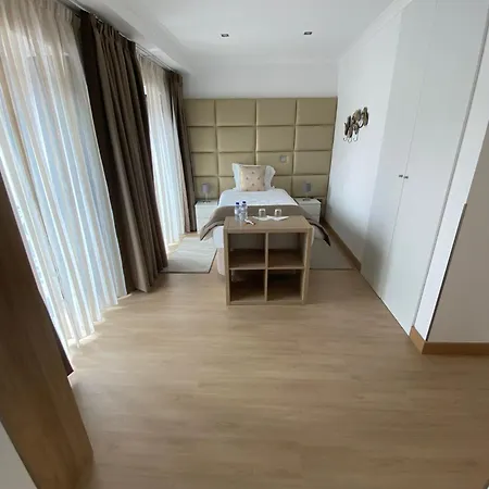 Edificio Luisa Premium Velas