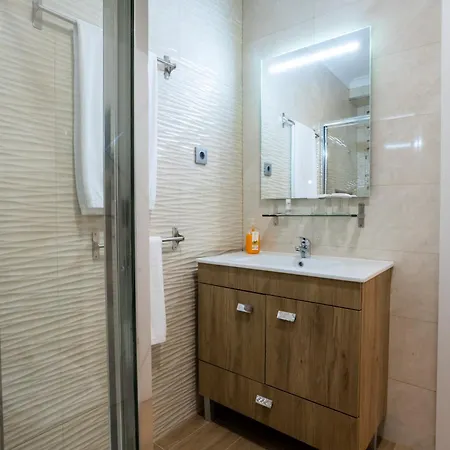 Edificio Luisa Premium Velas