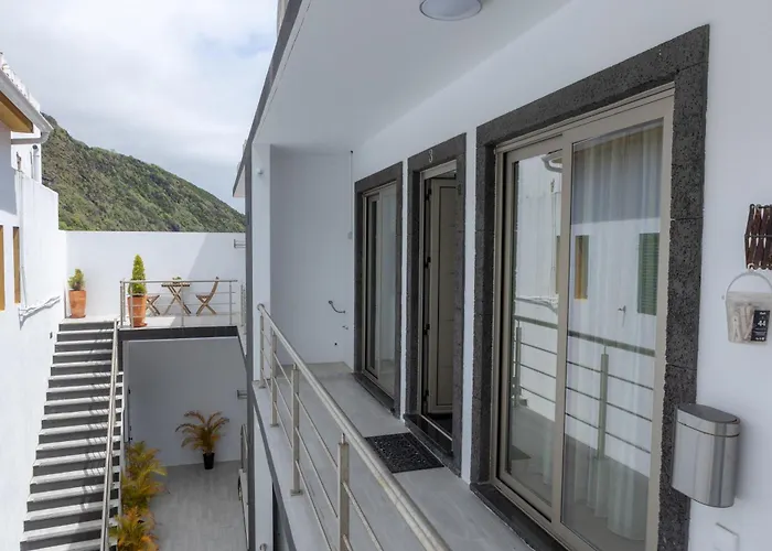 Edificio Luisa Premium * Velas