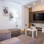 Apartamento Edificio Luisa Premium *
