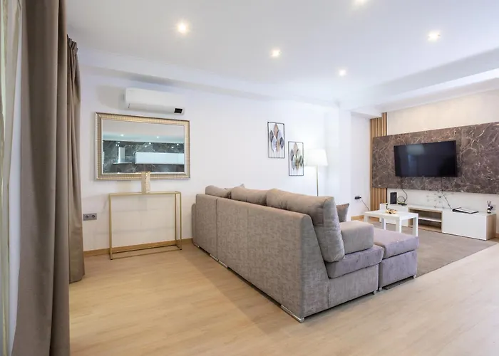 Edificio Luisa Premium ולאס