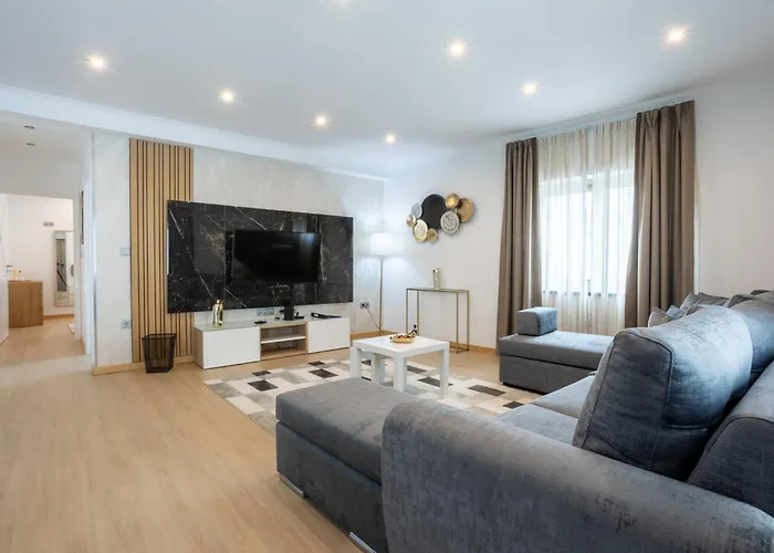 Edificio Luisa Premium דירה