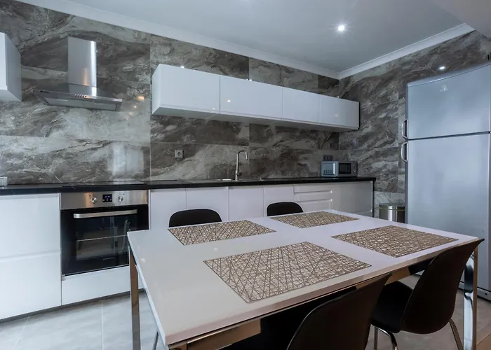 Edificio Luisa Premium ולאס